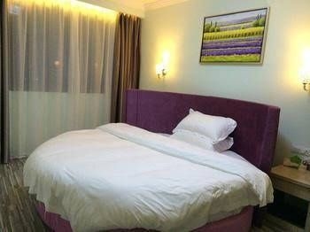 Wisteria Hotel0