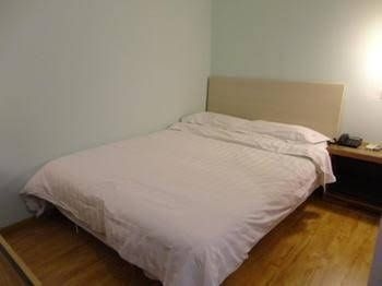 Lovetown Hotel4