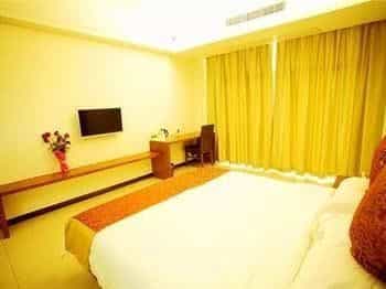 Spring Holiday Hotel Spring Holiday Hotel