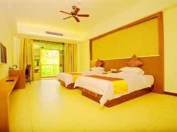 Spring Holiday Hotel Spring Holiday Hotel