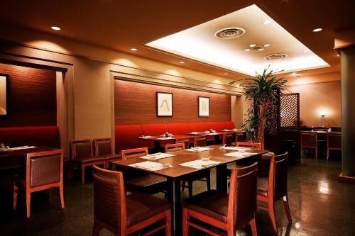 โฮเทล การ์เด้น พาเลซ (Hotel Garden Palace)1