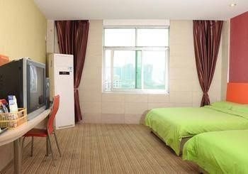 Xinshidai Business Hotel4