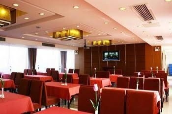 Five-star Business Hotel1