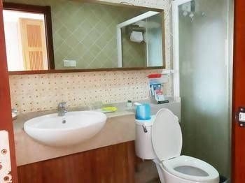 Crystal Blue Bay Vacation Hotel1