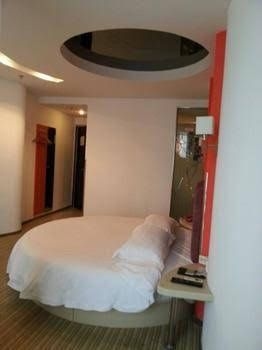 Motel 168 Huainan Railway Station Branch3