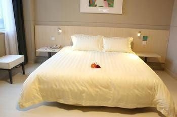 จินเจียง อินน์ เหมยโจว ปินฟาง อเวนิว เกอตูหุย คอมเมอร์เชียล พลาซา (Jinjiang Inn Meizhou Binfang Avenue Keduhui Commercial Plaza)1