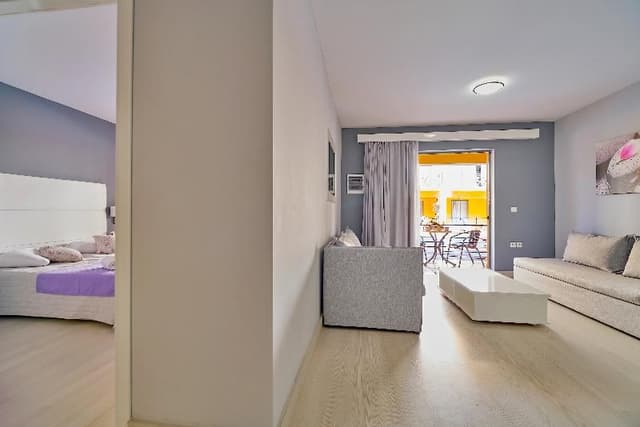 APARTMENT STANDARD