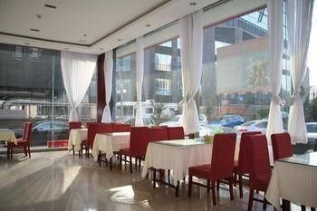 ฮั่นถิง โฮเทล ชิงเต่า เมย์ ฟอร์ธ สแควร์ (Hanting Hotel Qingdao May Fourth Square)1