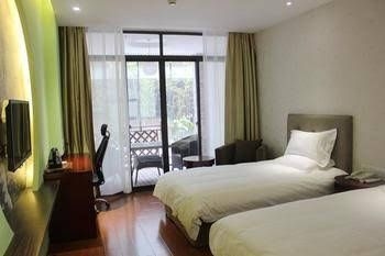 Yiting Si ji Hotel Nantong Gongnong North Road4
