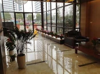Yiting Si ji Hotel Nantong Gongnong North Road3