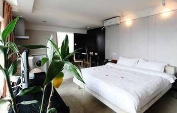 Chengdu Warm-hearted Sentiment Hotel Apartment - Xinian0