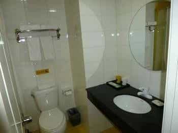 Home Inn - Haiyang Road Home Inn - Haiyang Road