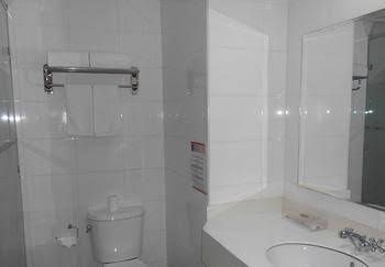 Hanting Express Hotel Suzhou Railway Station South Square4