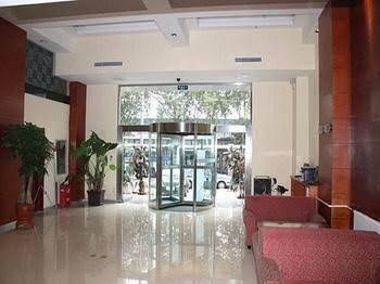 Hanting Hotel Handan Railway Station1