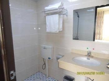 Yilv Sunshine Business Hotel Yilv Sunshine Business Hotel
