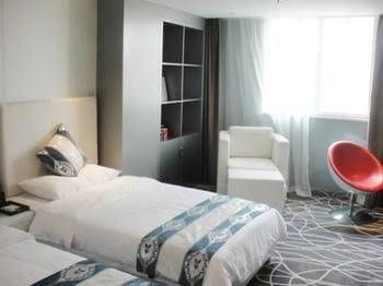 FX Hotel4