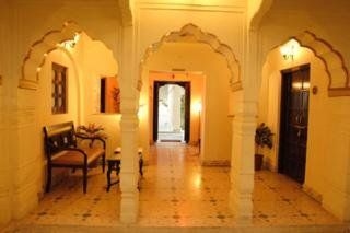Hotel Sirsi Haveli3