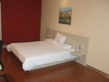 Hanting Express Xi'an West Gate Motel0