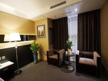 Chongqing Aifei Hotel4