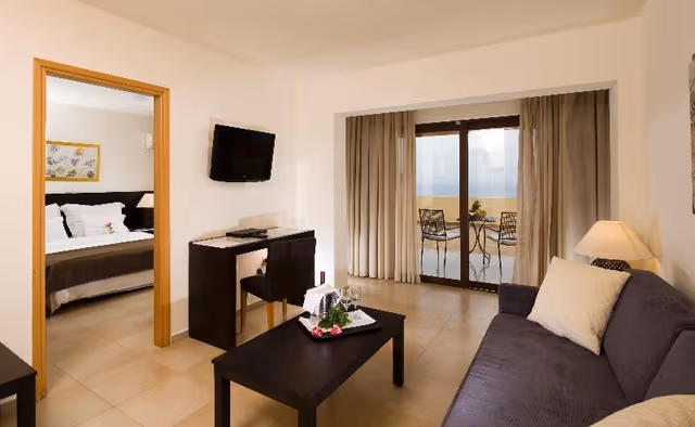SUITE SEA VIEW ONE BEDROOM