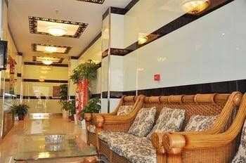 Wuhan Happy Sunshine Hotel3