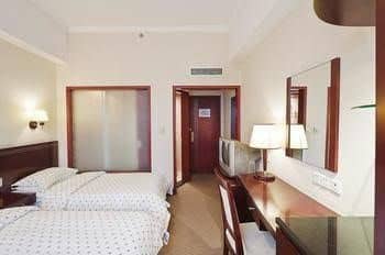 Shanghai Bo Ying Holiday Inn Shanghai Bo Ying Holiday Inn