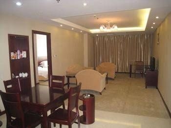 Jingjiang Fenghe Hotel4