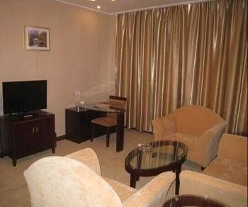 Jingjiang Fenghe Hotel0