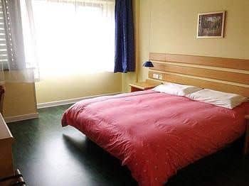 Home Inn Shanghai Lingang New City Nicheng Industry Area Home Inn Shanghai Lingang New City Nicheng Industry Area