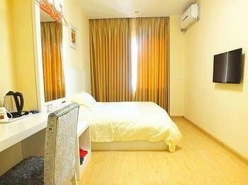 Suzhou Hualv's Home Hotel4