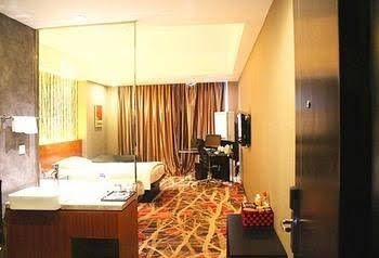 Jiujiang Tianhai Concept Hotel4