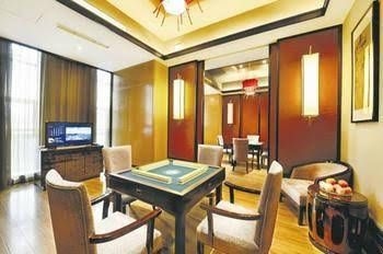 Lyhn International Hotel1