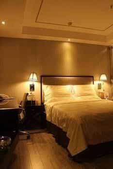 Phoenix Regalia Hotel Chunxi - Chengdu Phoenix Regalia Hotel Chunxi - Chengdu
