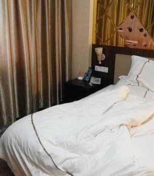 Yishang Holiday Inn Yishang Holiday Inn