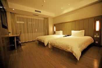 Season Hotel Season Hotel