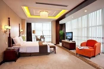 Huaren International Hotel3