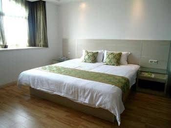 Greentree Alliance Beihai Guangdong Road Shangyejie Hotel Greentree Alliance Beihai Guangdong Road Shangyejie Hotel