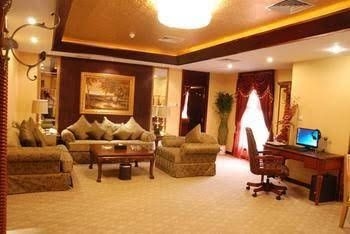 Hongluo Harbor Holiday Hotel0