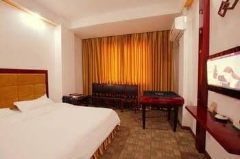 Zhangjiajie Wind and Cloud Holiday Hotel Zhangjiajie Wind and Cloud Holiday Hotel