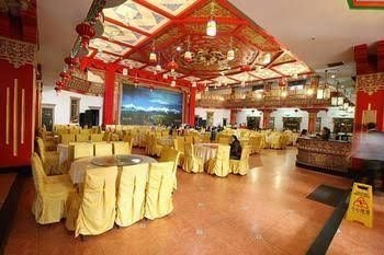 Shangri-la Zhaxidele Hotel2