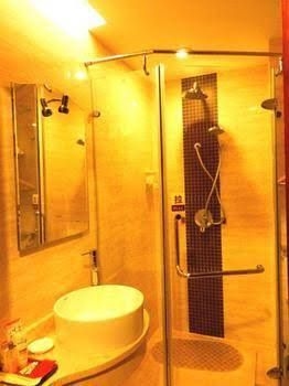 Vienna Hotel Shanghai Road - Guilin3