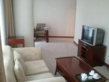 Meganeon Sea View Hotel4