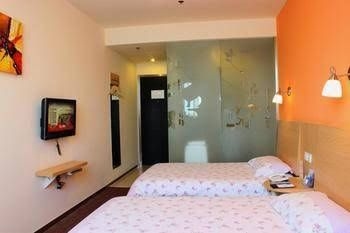 Motel 1681