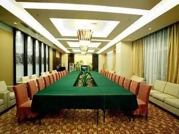 Yijing Holiday Hotel Yijing Holiday Hotel