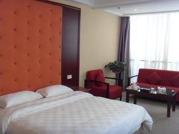 Yijing Holiday Hotel4