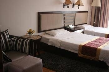 Green Bamboo Hotel3