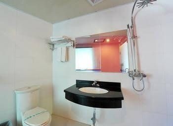 Yuanlin Qingteng Hotel1