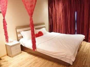 Yi Jing Hua Yuan Hotel - Dalian Yi Jing Hua Yuan Hotel - Dalian