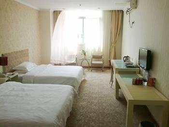 Golden Lands Hotel3