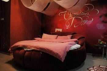 Yuese Fengshang Theme Hotel Yuese Fengshang Theme Hotel